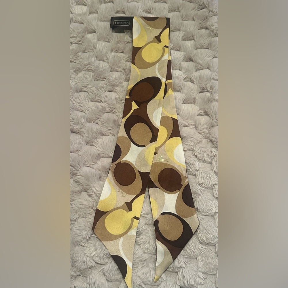 Authentic Coach Vintage Brown and Yellow Silk Scarf! NWOT - Picture 5 of 6
